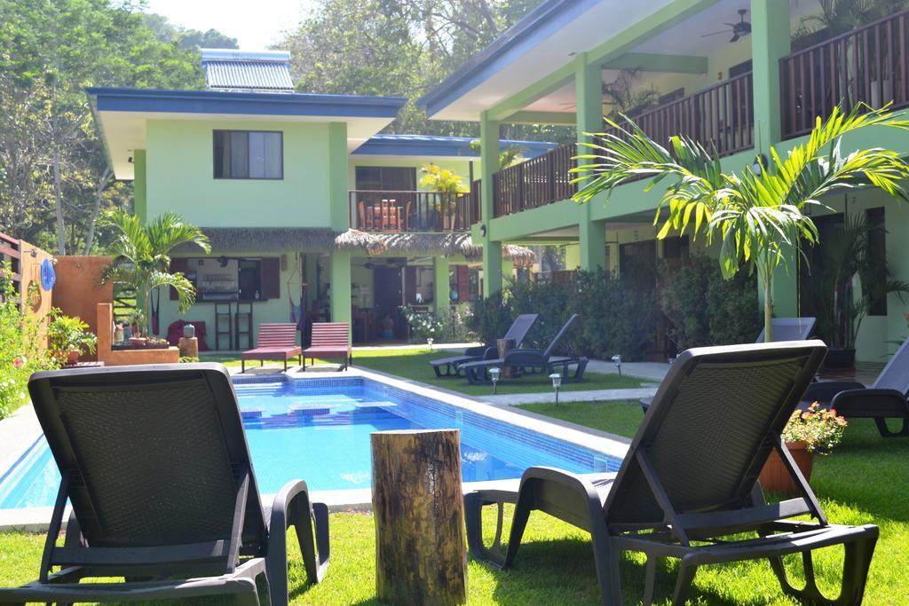 Mavi Surf Hotel Dominical Extérieur photo