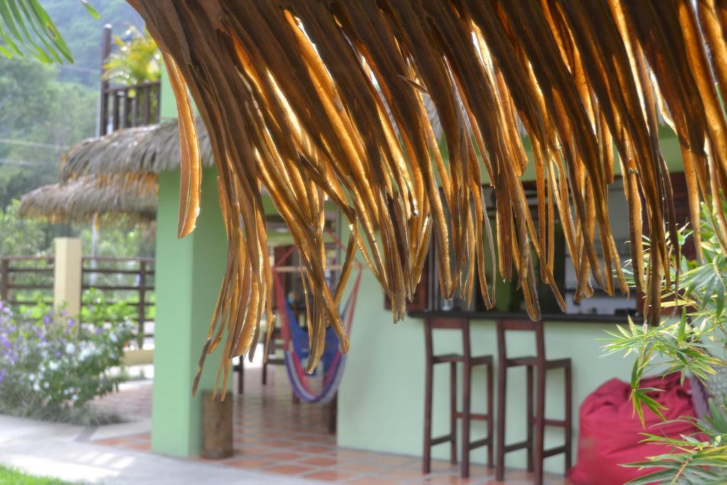 Mavi Surf Hotel Dominical Extérieur photo